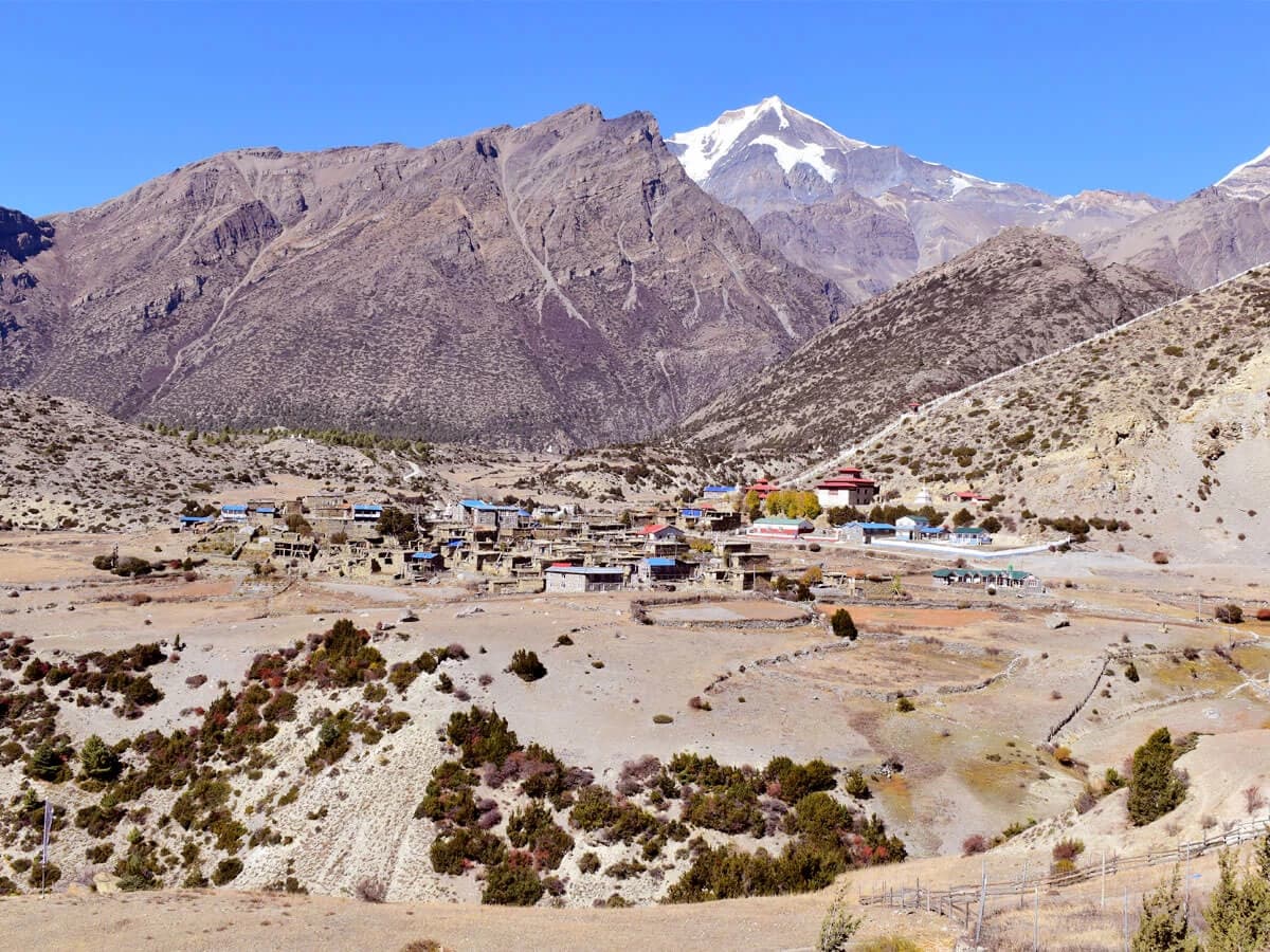 10 days Annapurna circuit trekking