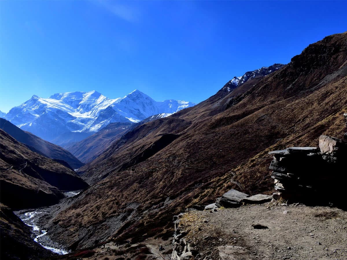 Annapurna 2 mountain