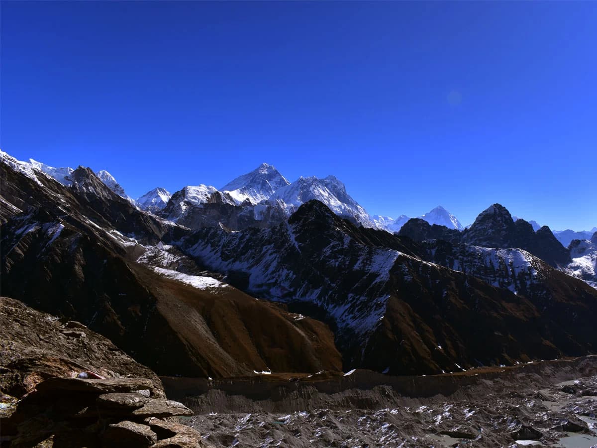 Mount everest from Gokyo ri