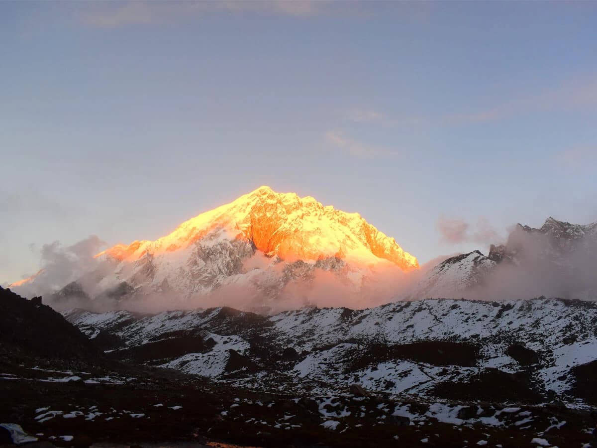 View From Lobuche During Ebc Trek Days 8 Days